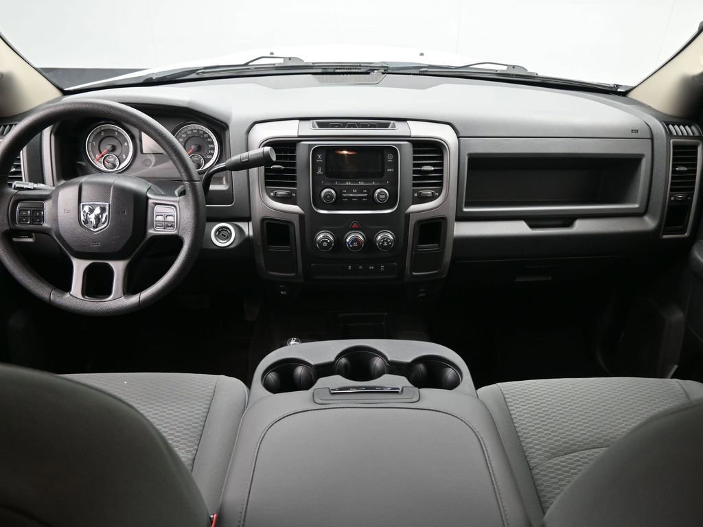 Used 2018 RAM 2500 Tradesman w/ Chrome Appearance Group image 21