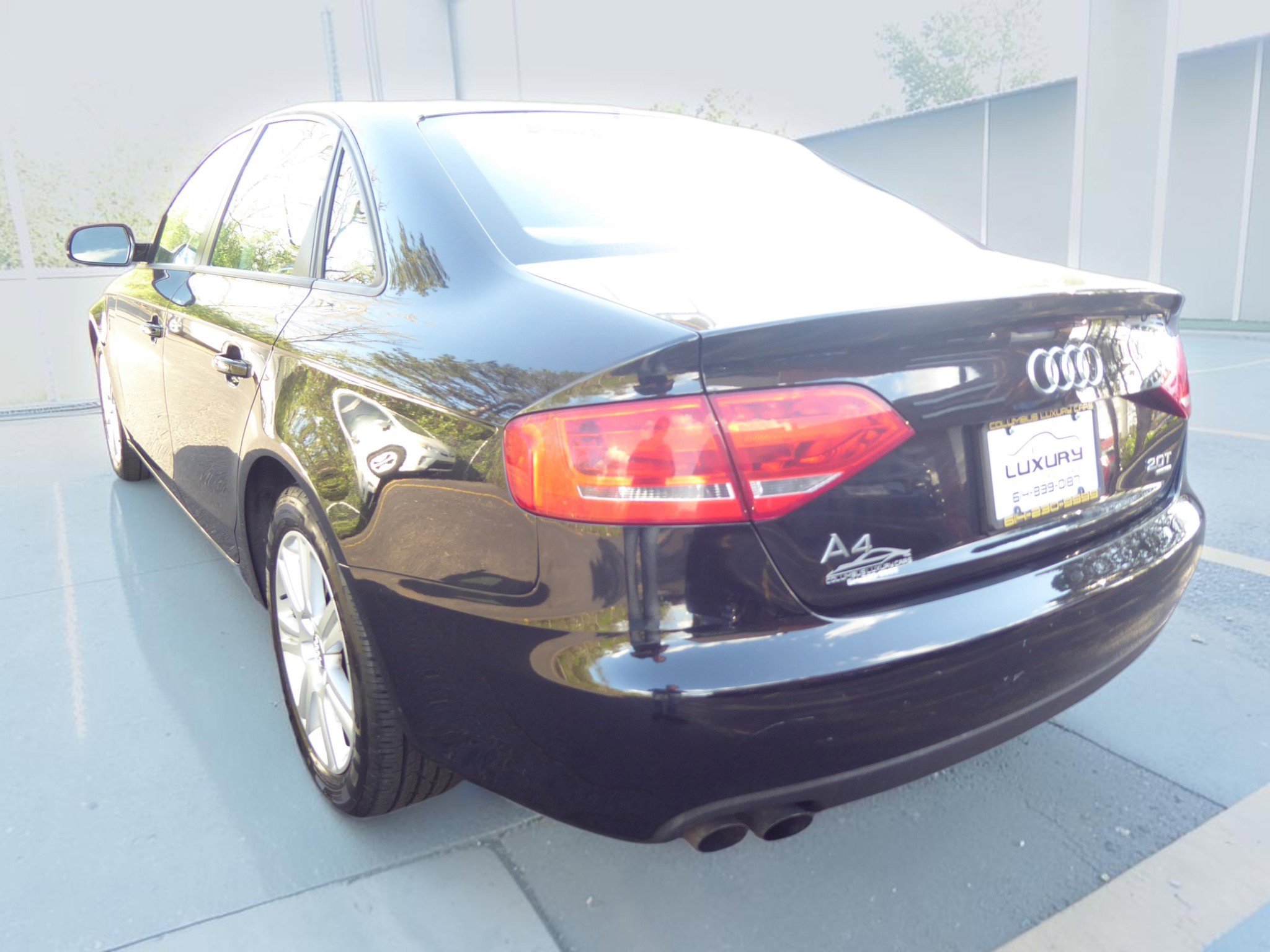 Used 2011 Audi A4 2.0T Premium image 8