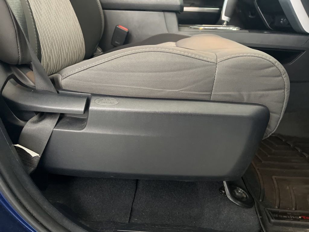 Used 2015 Toyota Tundra SR5 w/ SR5 Upgrade Package image 65