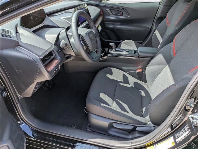 New 2026 Toyota Prius Plug-In Hybrid image 4