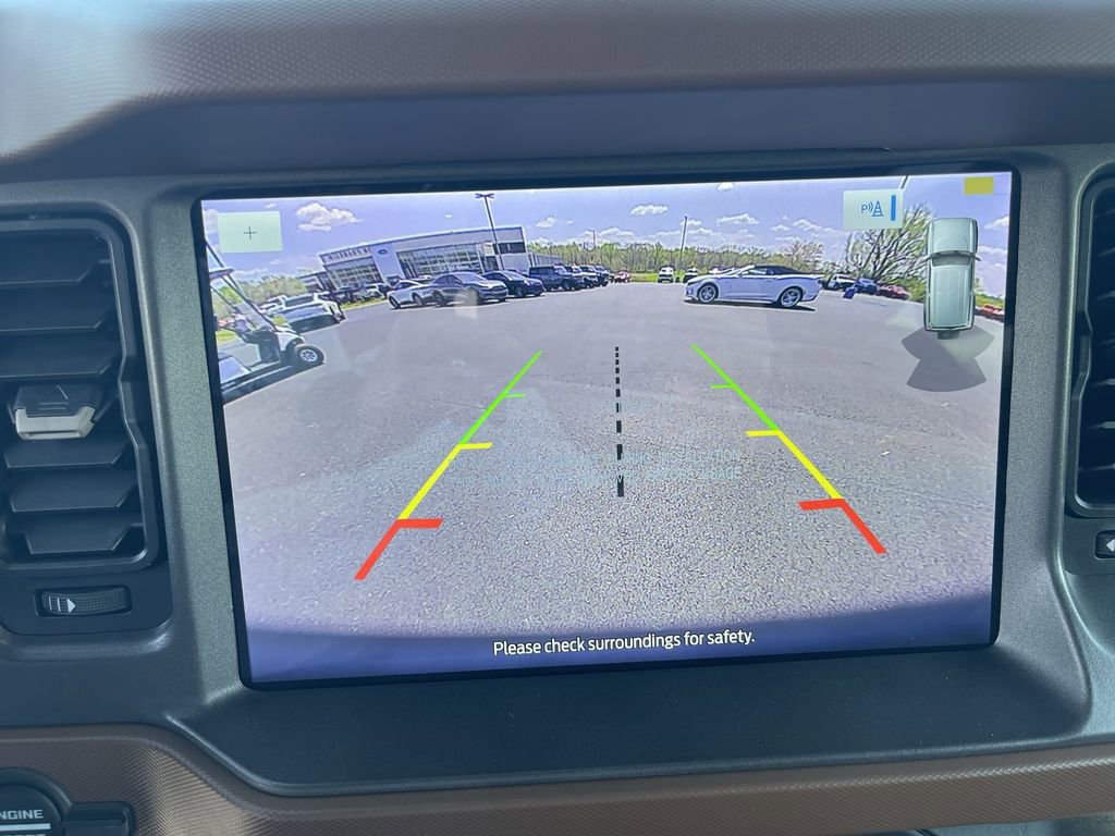 Used 2024 Ford Bronco Outer Banks image 17