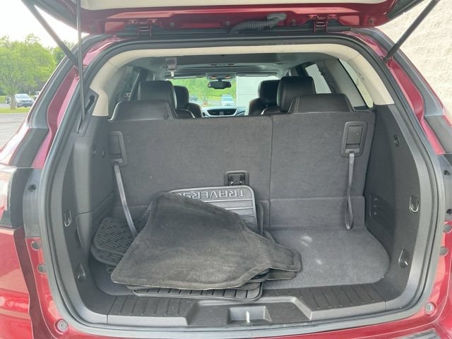 Used 2015 Chevrolet Traverse LT FWD image 21