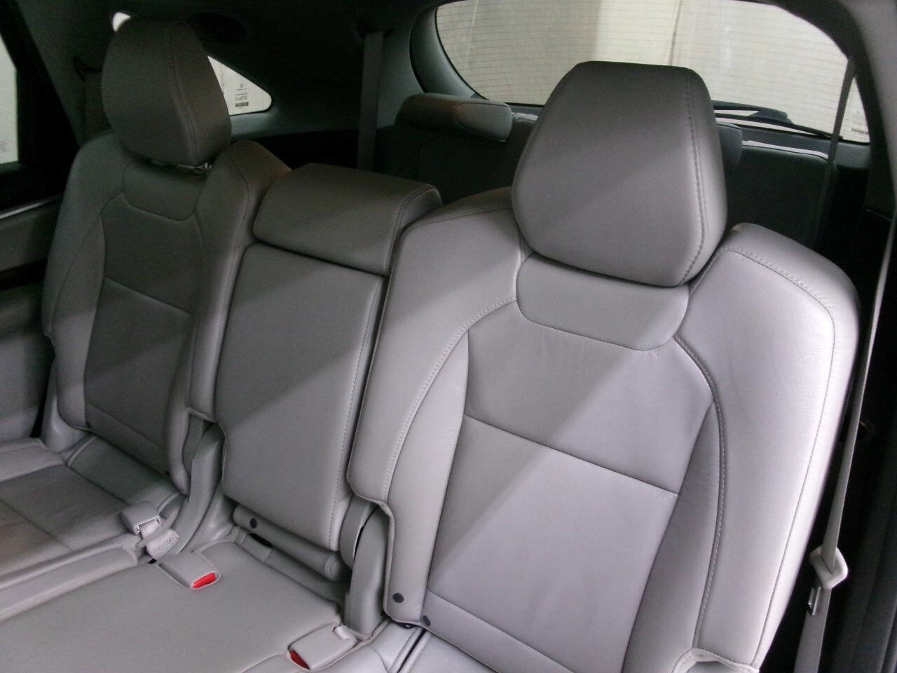 Used 2018 Acura MDX SH-AWD w/ Technology Package image 19