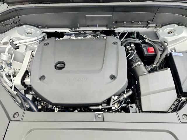 New 2025 Volvo XC90 B6 Plus w/ Protection Package Premier image 20