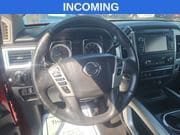 Used 2018 Nissan Titan SV w/ SV Convenience Package RWD image 12