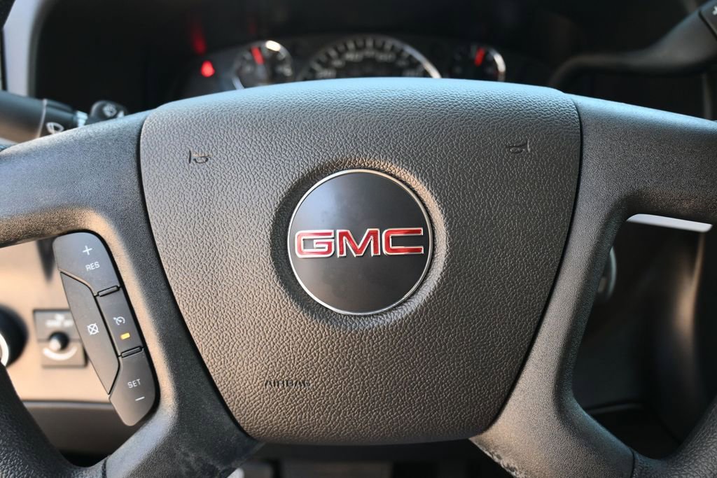 New 2026 GMC Savana 3500 Extended w/ Driver Convenience Package RWD image 20