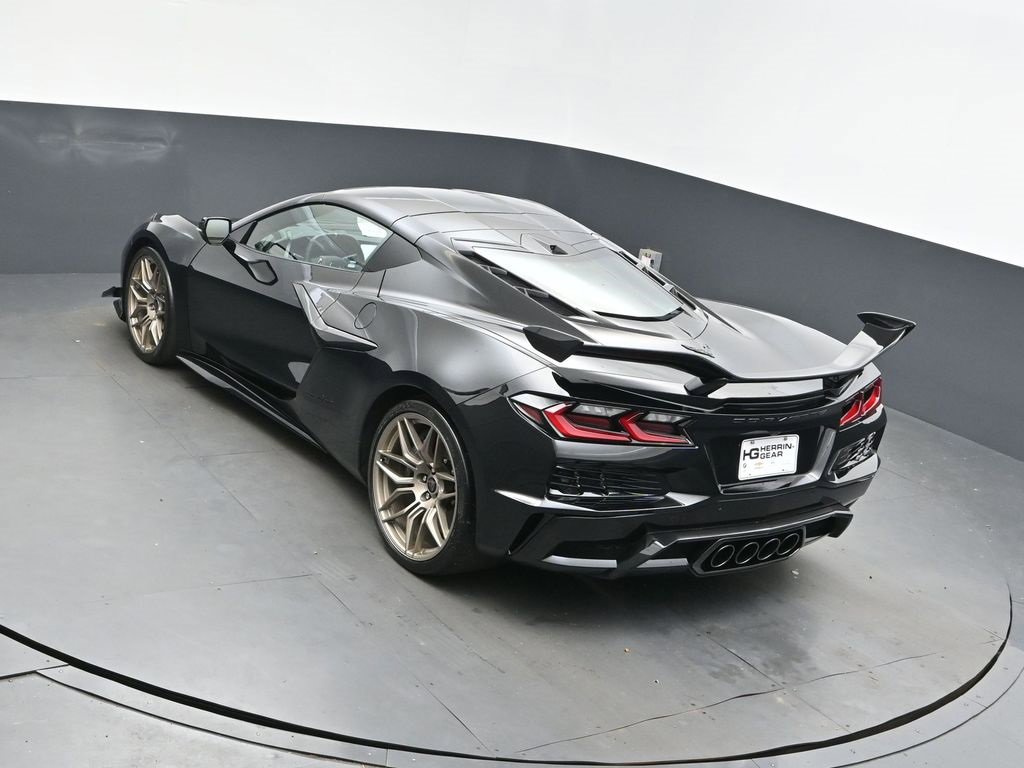 New 2026 Chevrolet Corvette Z06 w/ Z07 Performance Package image 29