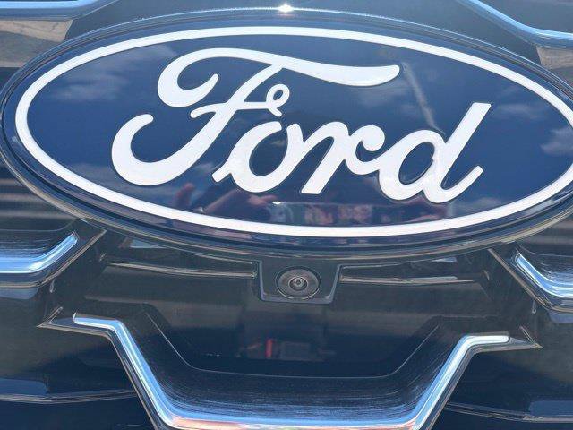 New 2027 Ford Explorer Platinum RWD image 18