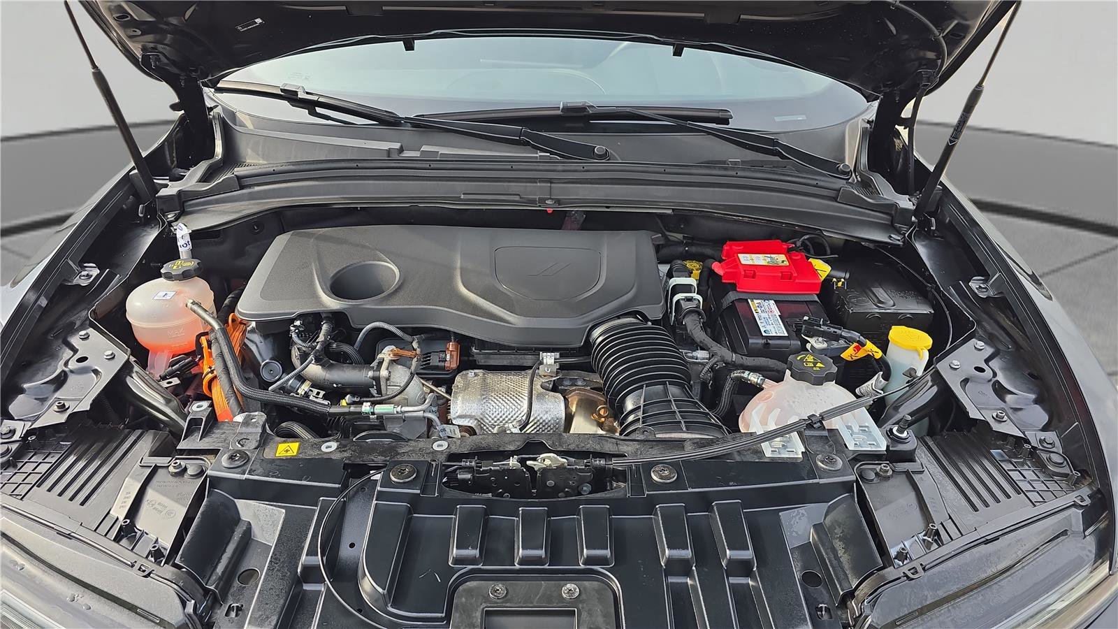 Used 2024 Dodge Hornet R/T w/ Tech Pack w/o Parking image 30