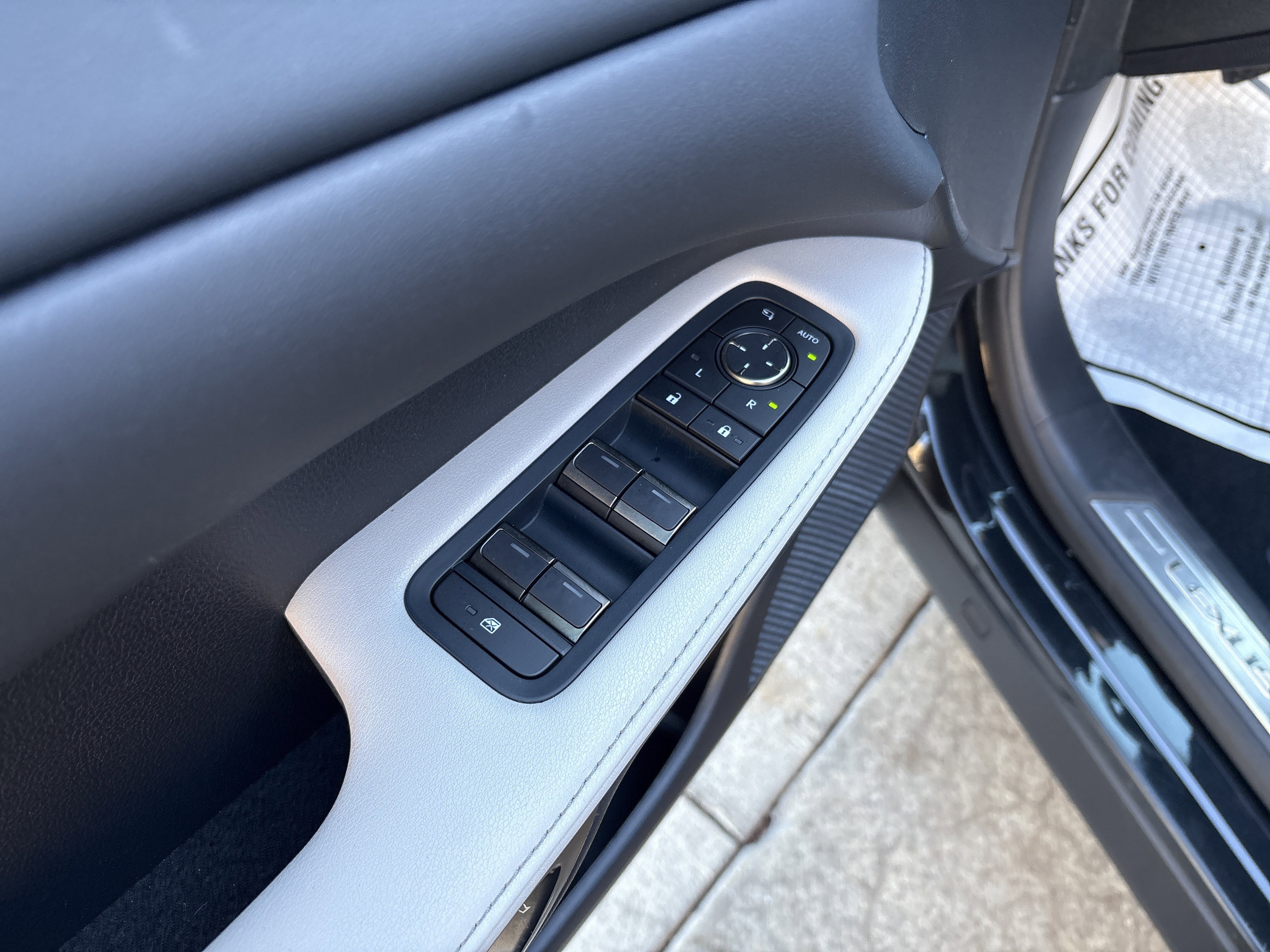 Used 2024 Lexus RX 350 Premium image 15