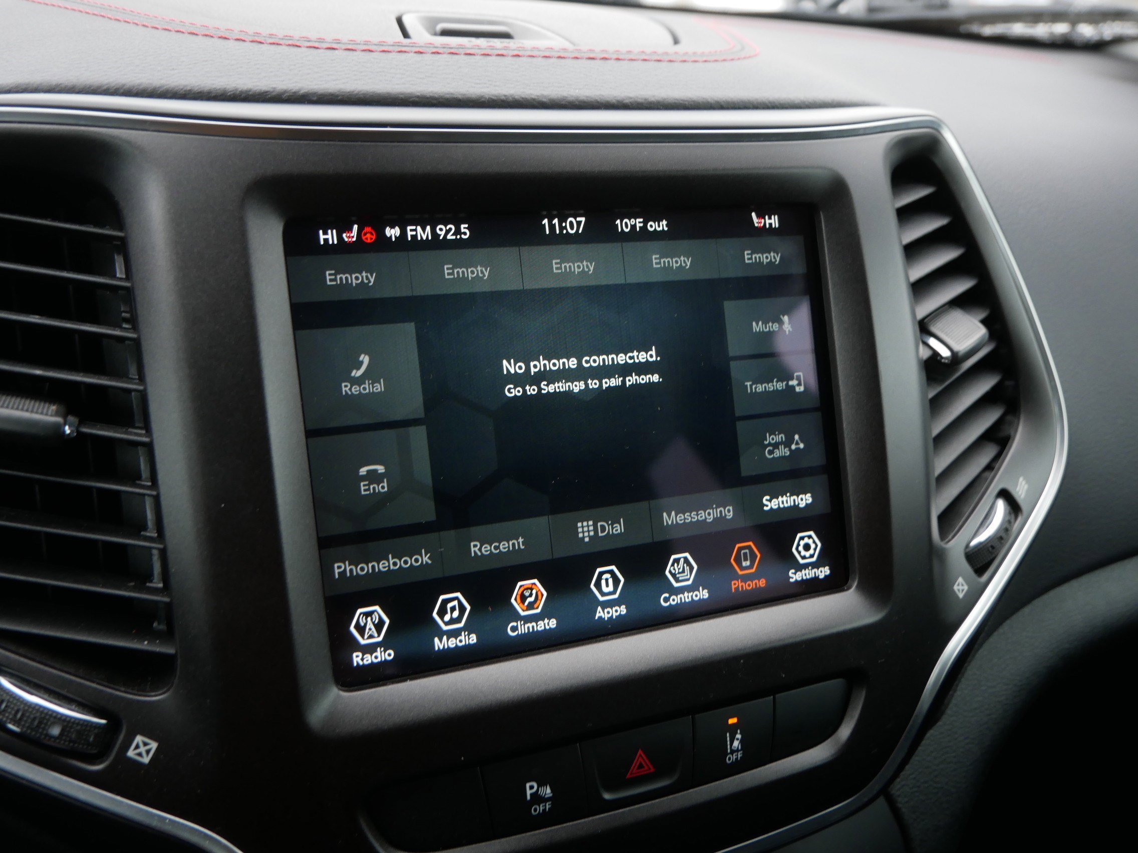 Certified 2022 Jeep Cherokee Trailhawk w/ Comfort/Convenience Group image 33