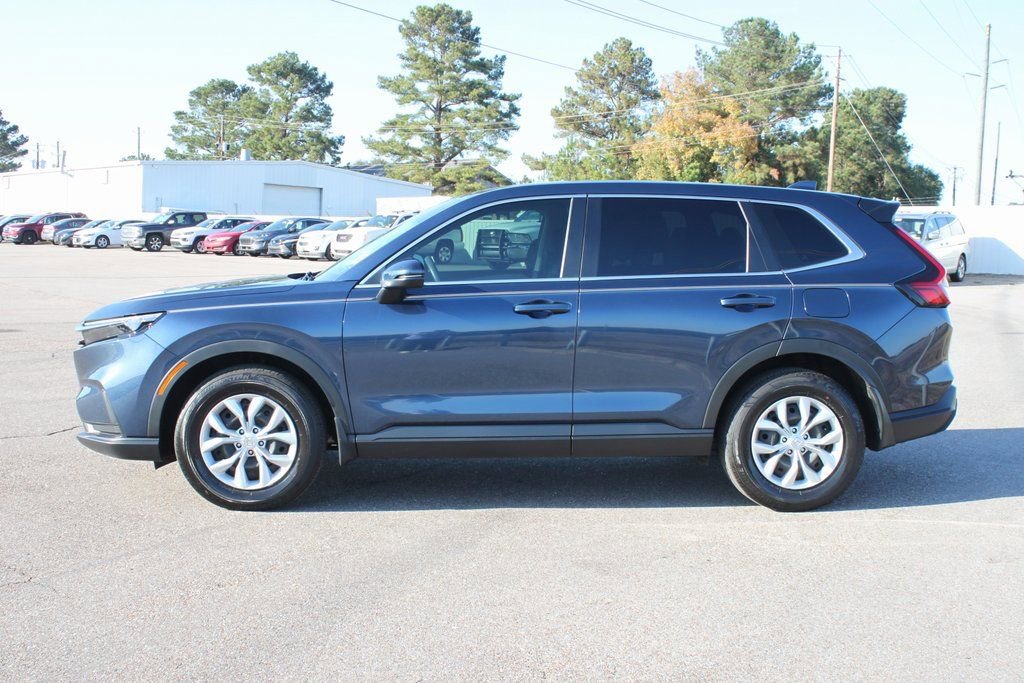 Used 2024 Honda CR-V LX image 5