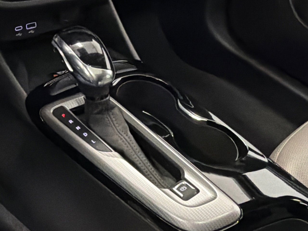 Used 2025 Buick Envista Avenir image 31