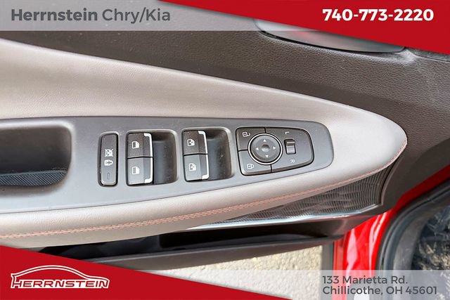 Used 2020 Hyundai Santa Fe Limited AWD/4WD image 14