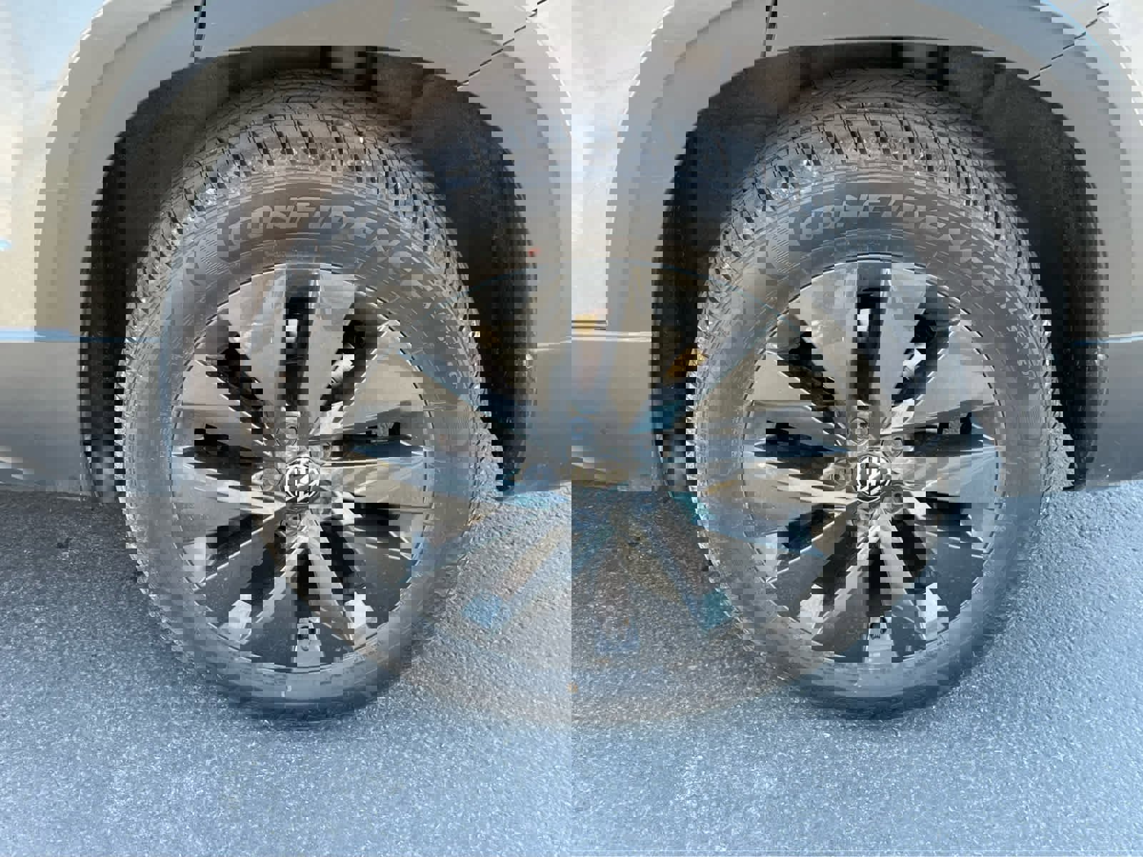 Used 2022 Volkswagen Taos S image 14