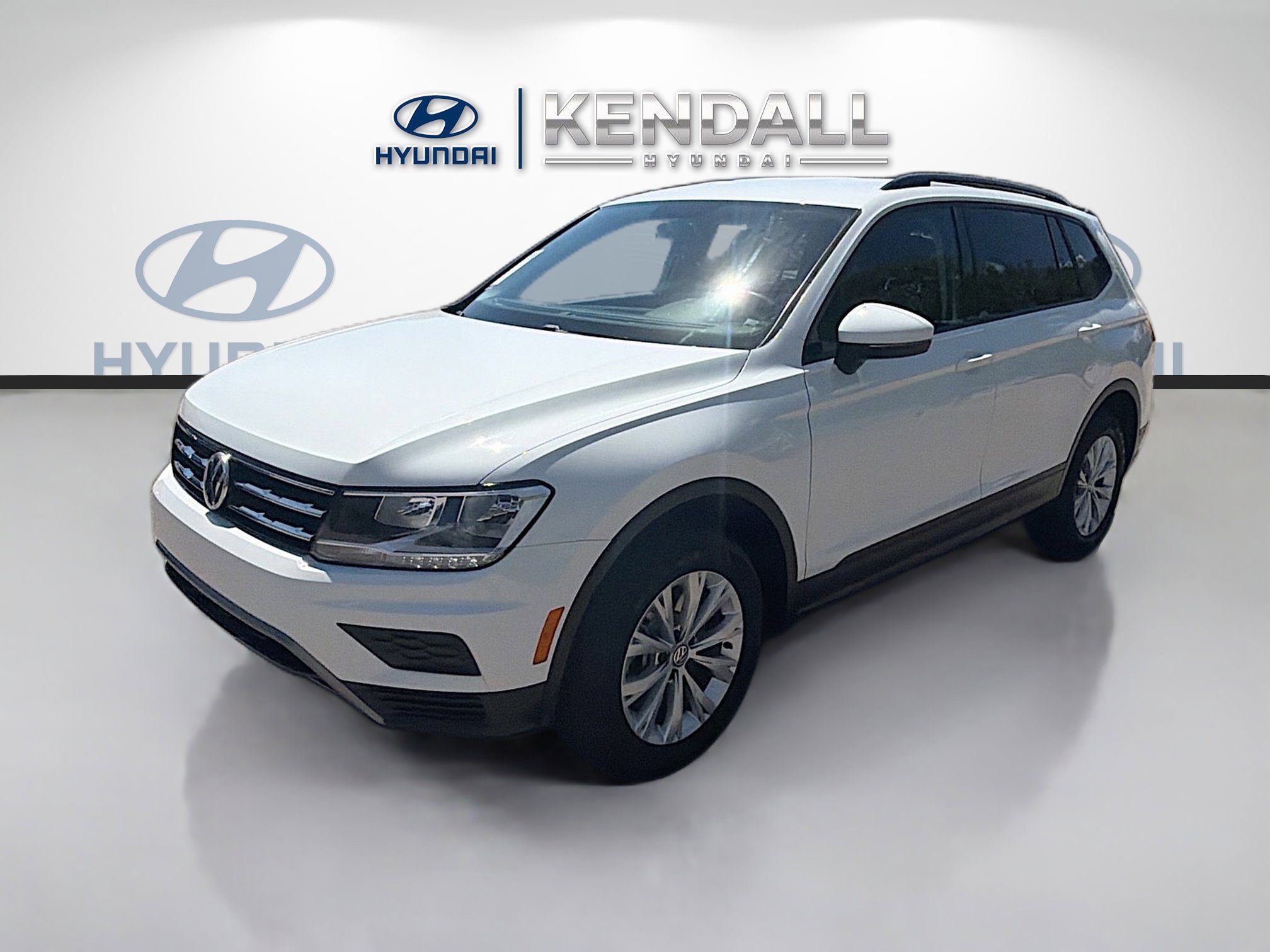 Used 2019 Volkswagen Tiguan S w/ Driver Assistance Package image 3