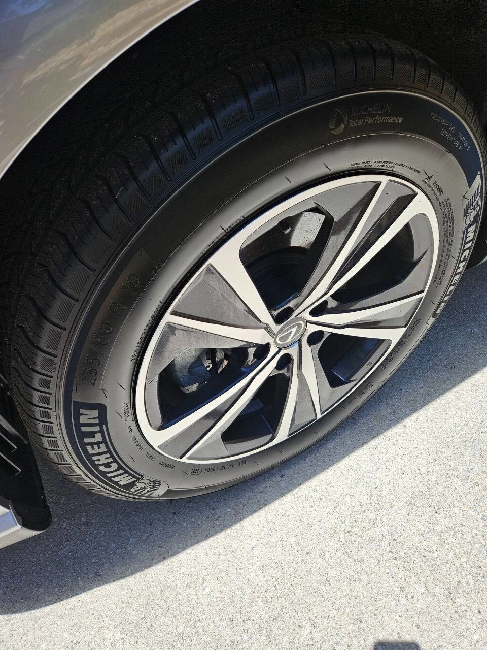 Used 2024 Lexus RX 350 FWD w/ Technology Package image 13