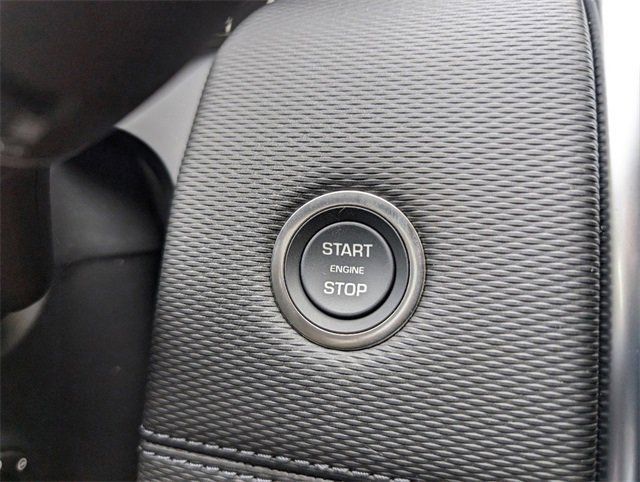 Used 2024 Land Rover Discovery Sport Dynamic SE image 17