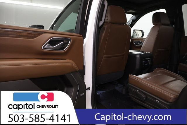 Used 2021 Chevrolet Suburban High Country w/ Max Trailering Package AWD/4WD image 33