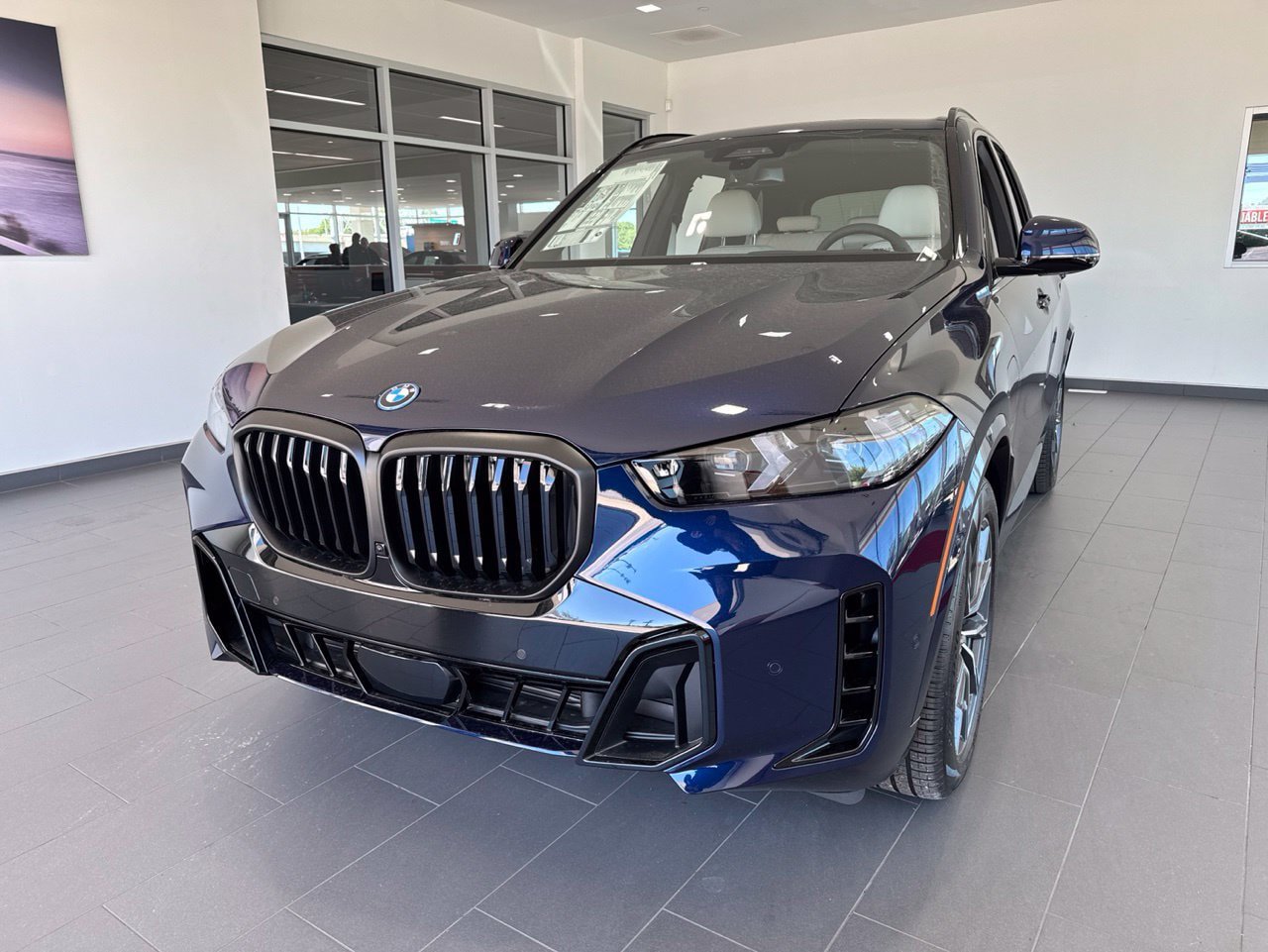 New 2026 BMW X5 xDrive50e w/ Executive Package AWD/4WD image 3