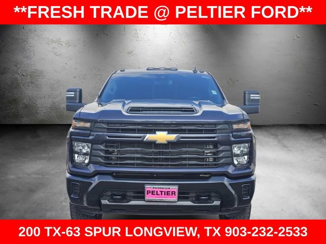 Used 2024 Chevrolet Silverado 2500 Custom w/ Custom Value Package AWD/4WD image 2