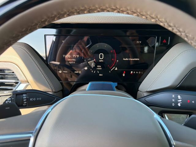 New 2026 GMC Yukon XL Denali w/ Denali Reserve Package image 28