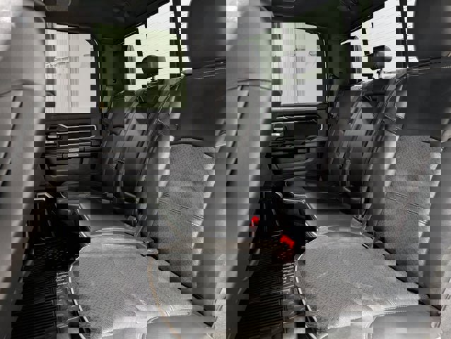 Used 2019 RAM 3500 Laramie image 16