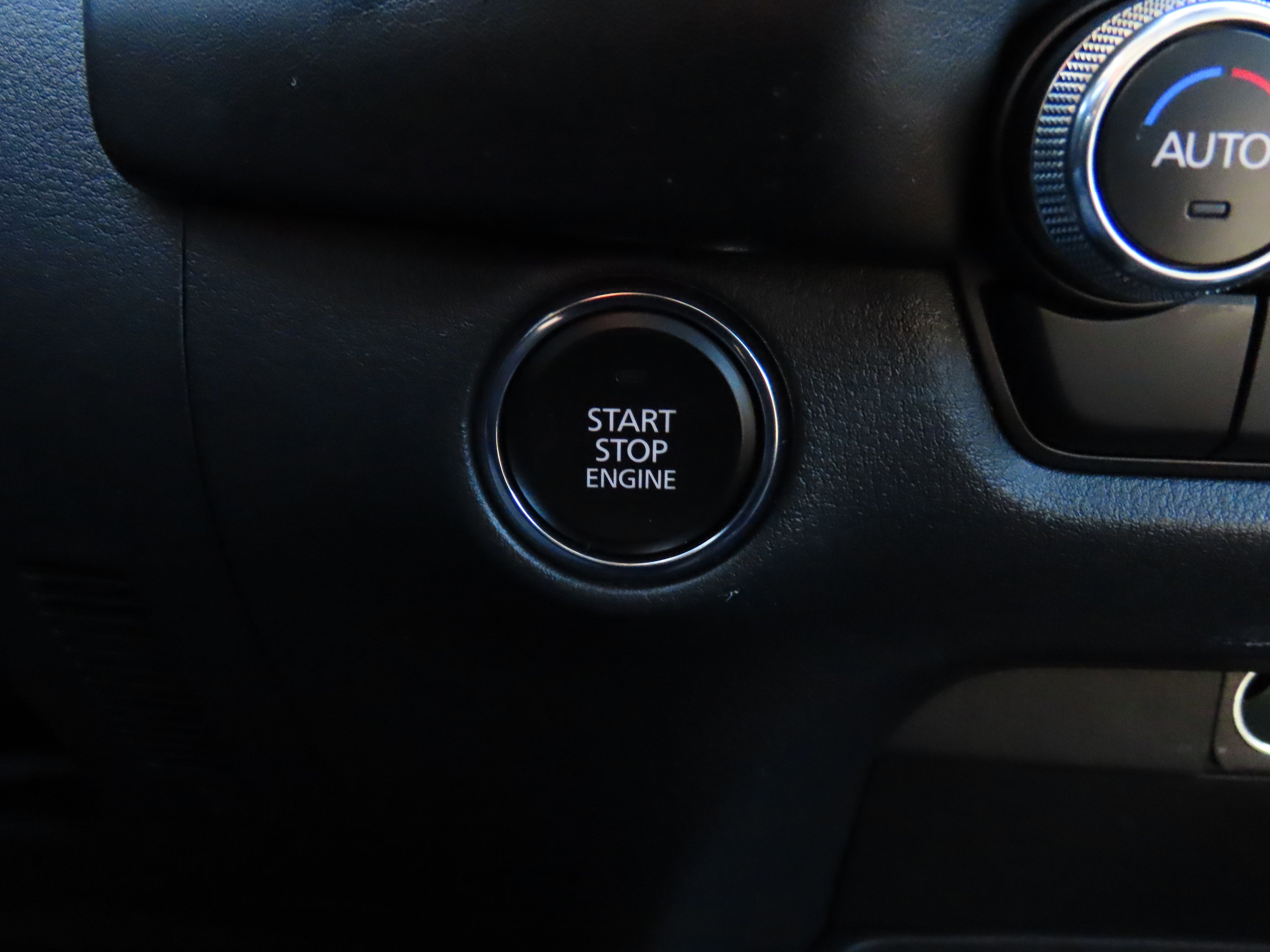 Certified 2025 MAZDA CX-50 AWD 2.5 S w/ Accent Package image 27