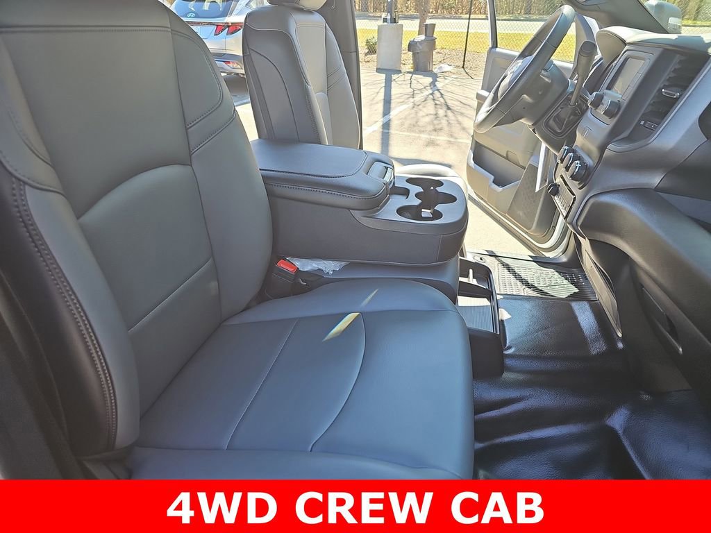 New 2024 RAM 5500 Tradesman w/ Chrome Appearance Group image 10