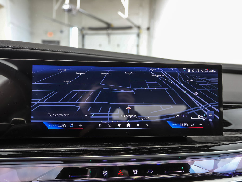 New 2026 BMW 750e xDrive w/ Executive Package AWD/4WD image 16