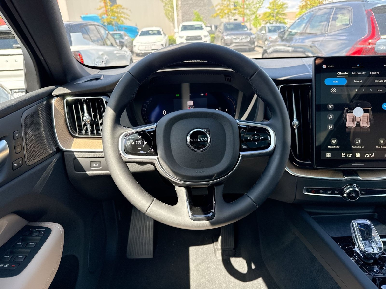 New 2026 Volvo XC60 B5 Plus w/ Protection Package Premier AWD/4WD image 16
