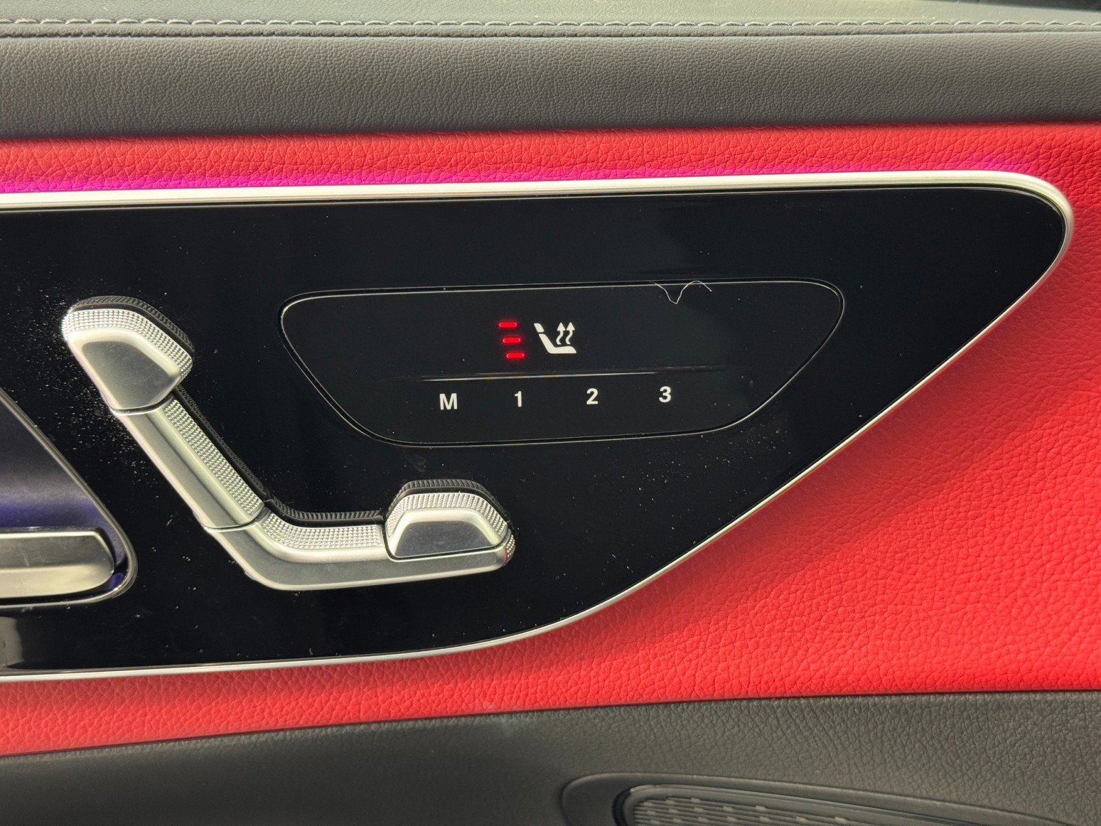 Used 2024 Mercedes-Benz GLC 43 AMG 4MATIC image 18