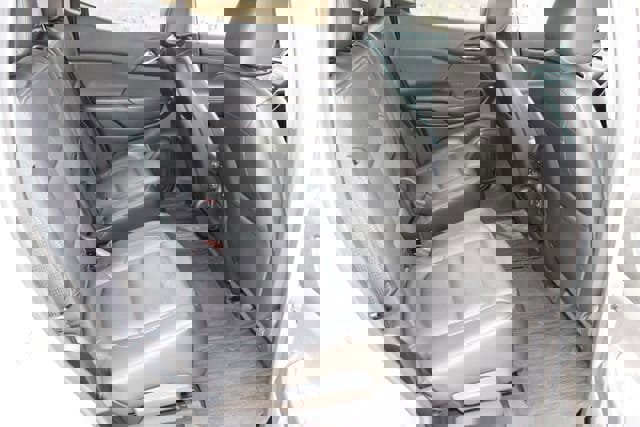 Used 2019 GMC Acadia SLT image 19