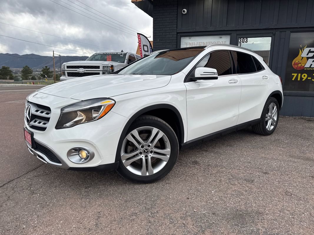 Used 2018 Mercedes-Benz GLA 250 4MATIC image 2