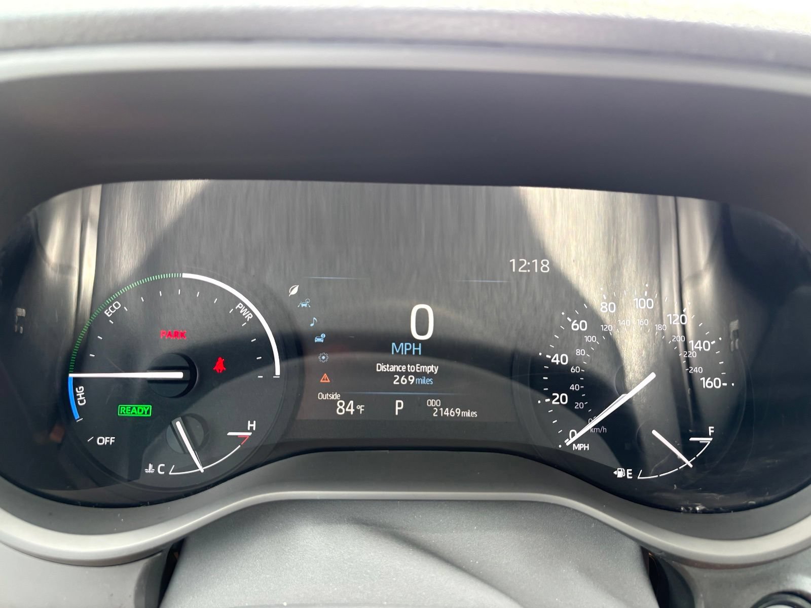 Used 2025 Toyota Sienna XLE FWD image 14