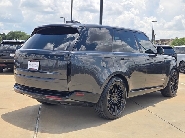 Used 2026 Land Rover Range Rover SE AWD/4WD image 5