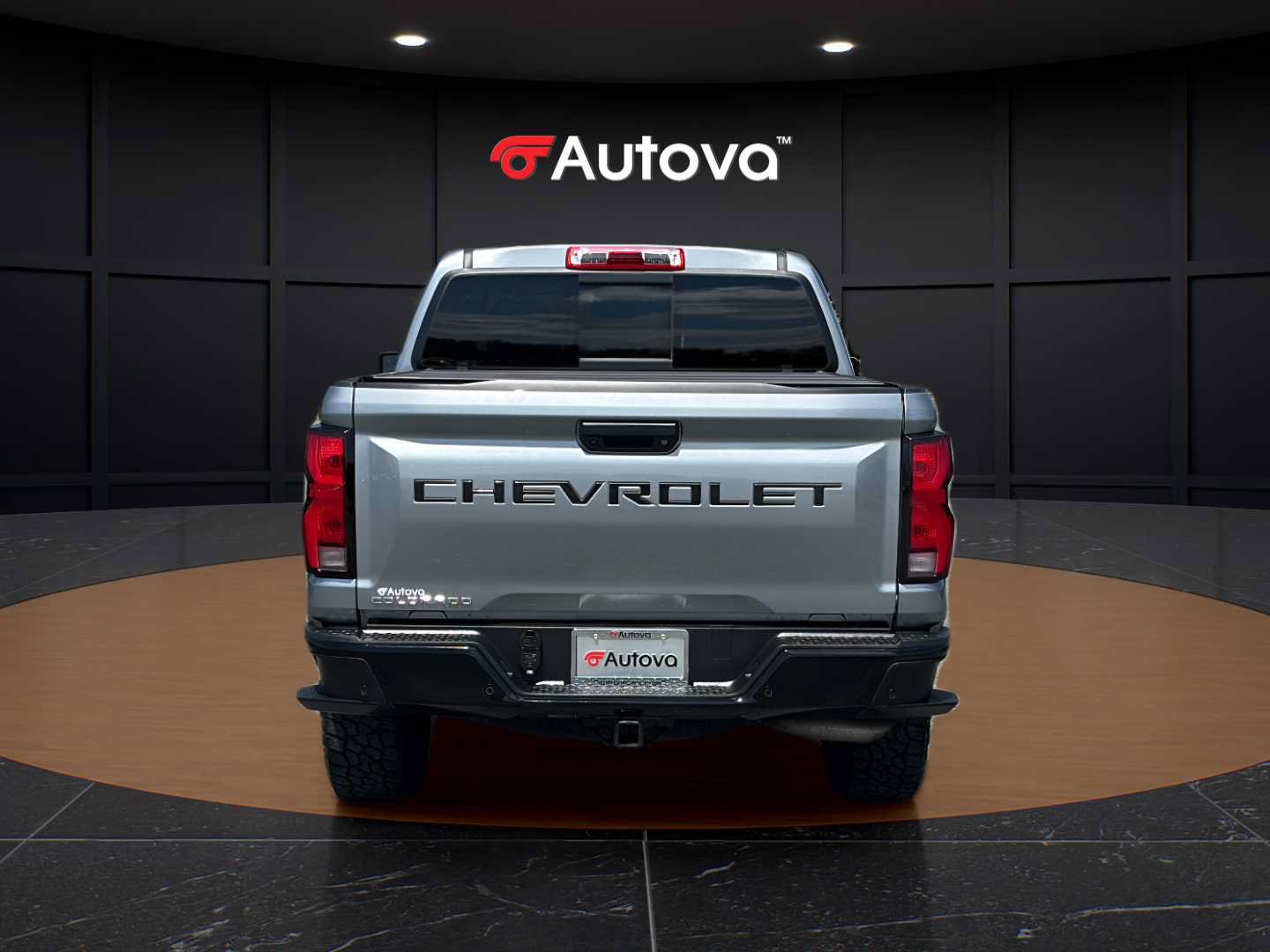 Used 2024 Chevrolet Colorado Z71 w/ Z71 Convenience Package 2 AWD/4WD image 4