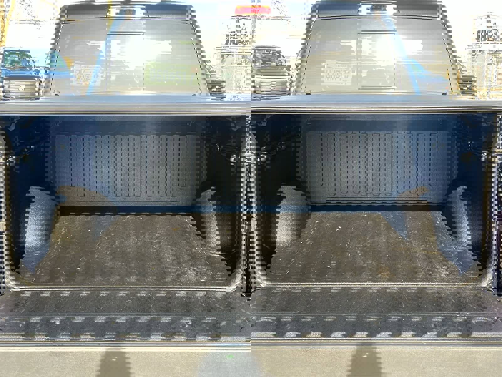 Used 2020 RAM 1500 Laramie w/ Sport Appearance Package image 32