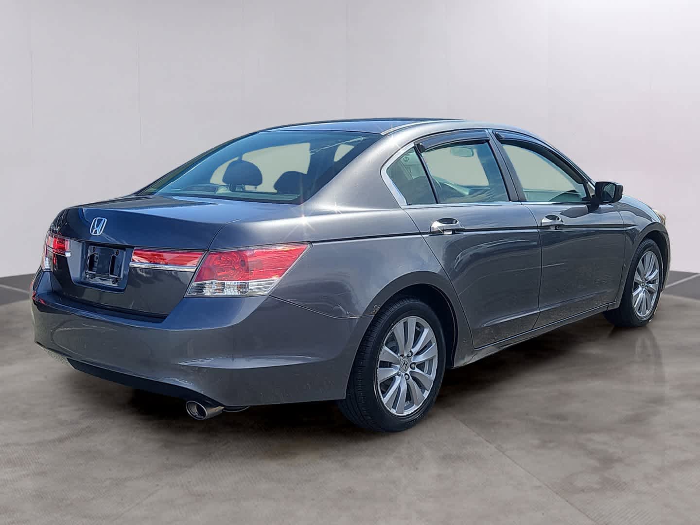 Used 2011 Honda Accord EX image 4
