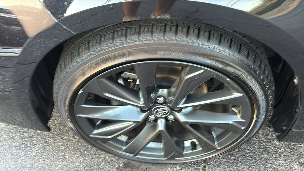 Used 2025 Toyota Corolla SE FWD image 32