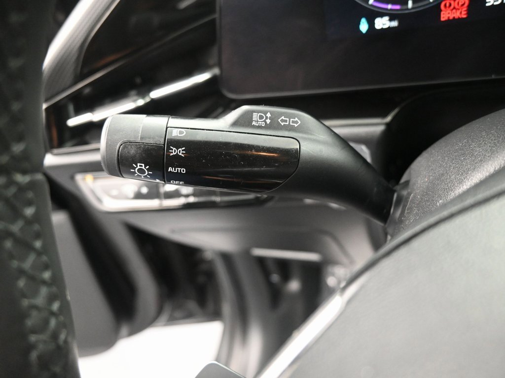 Used 2023 Kia Niro Wind image 21