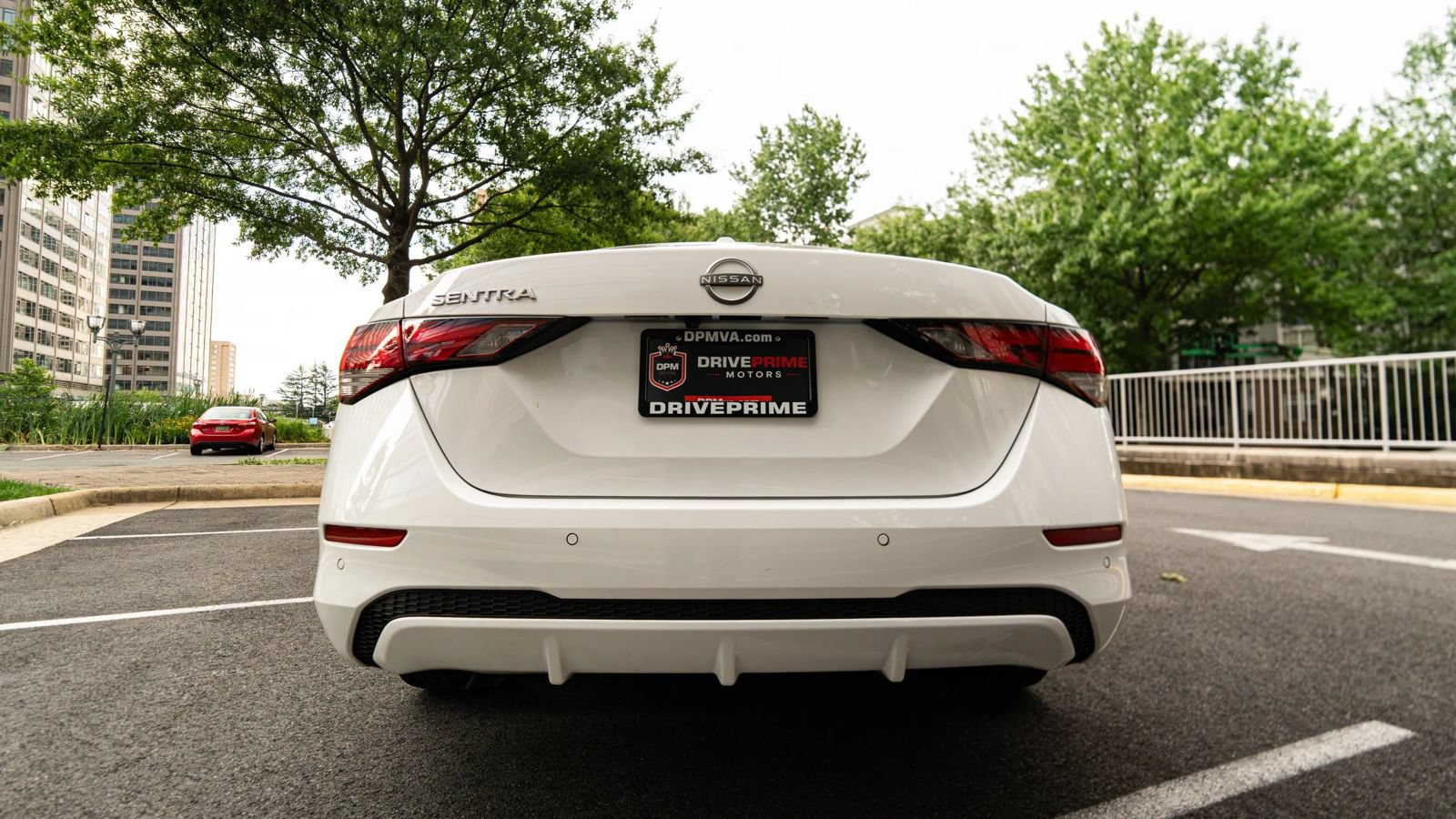 Used 2025 Nissan Sentra SV FWD image 5