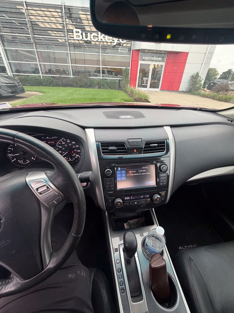 Used 2015 Nissan Altima 2.5 SL w/ Technology Package FWD image 7