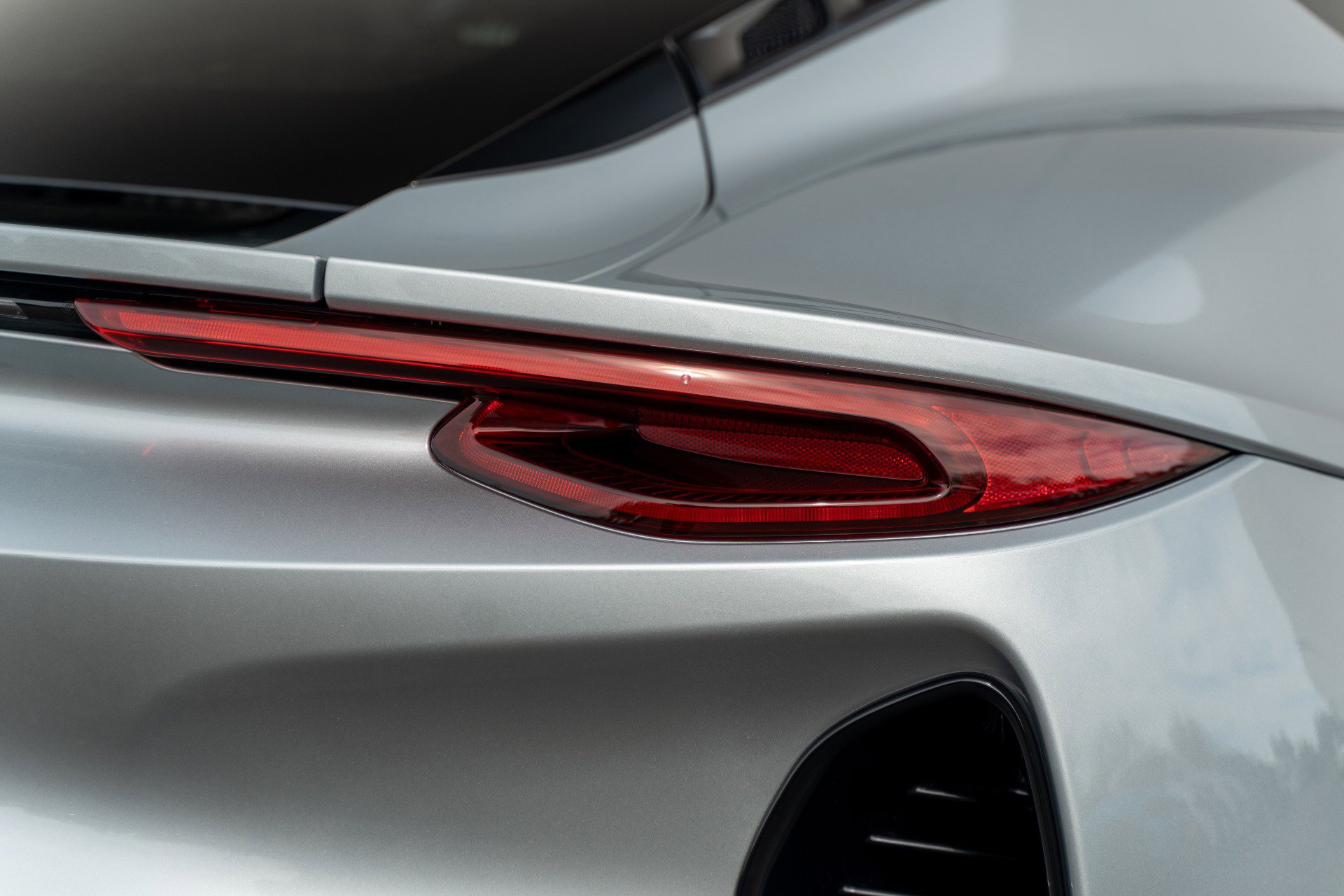 Used 2024 Lotus Emira V6 First Edition image 17