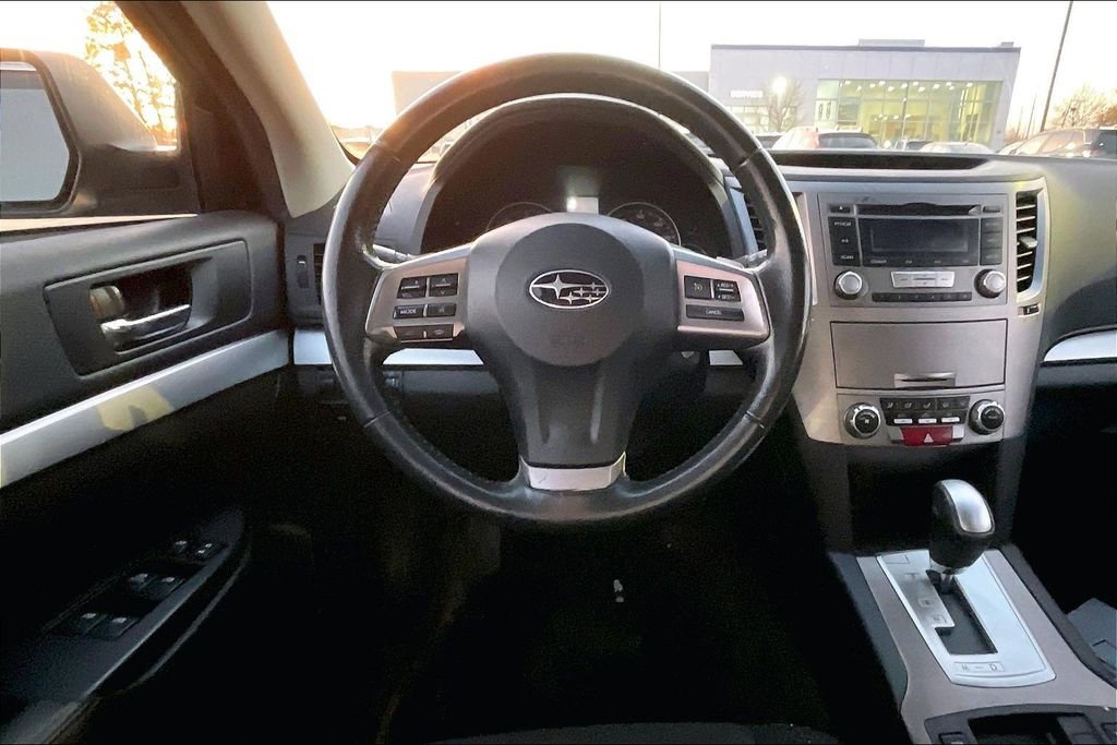 Used 2013 Subaru Outback 2.5i Premium image 5