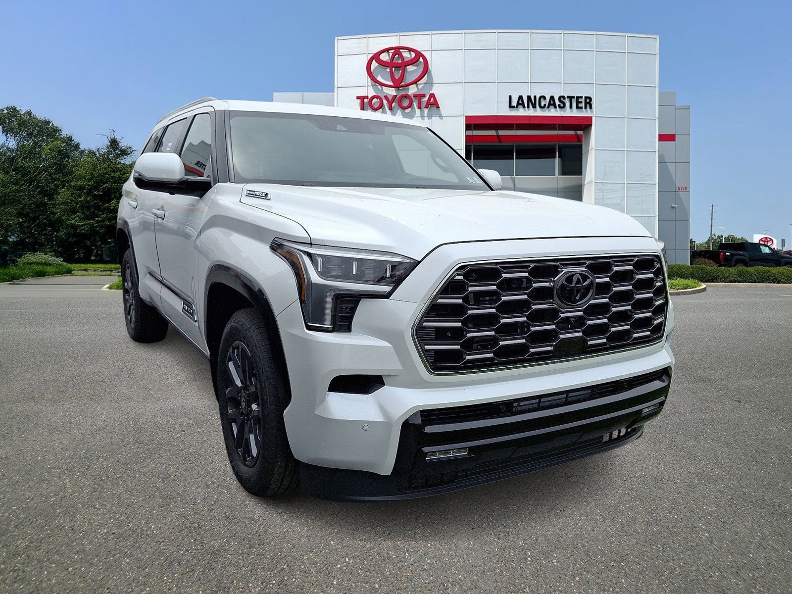 New 2026 Toyota Sequoia Platinum AWD/4WD image 1