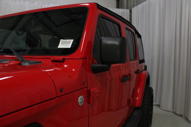 Used 2018 Jeep Wrangler Unlimited Sahara w/ Cold Weather Group AWD/4WD image 33