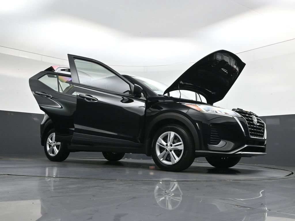 Certified 2025 Nissan Kicks Play S FWD image 53