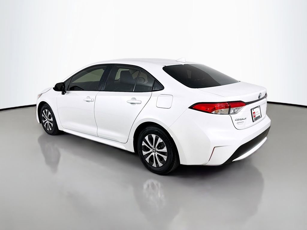 Certified 2022 Toyota Corolla LE w/ Premium Interior Package image 6