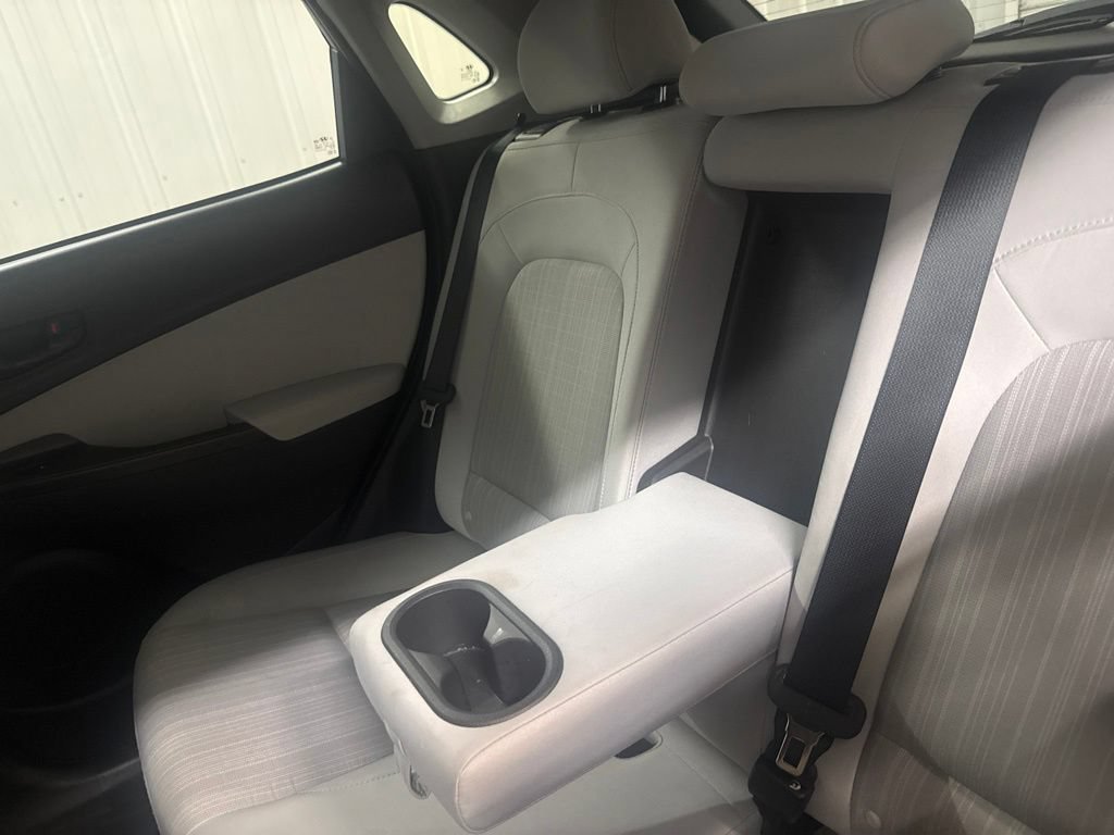 Used 2023 Hyundai Kona SEL FWD image 14